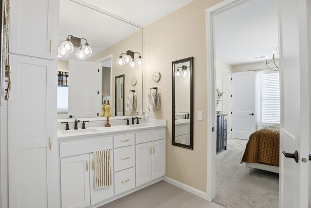 6506 Harvest Way, Chaska, MN 55318