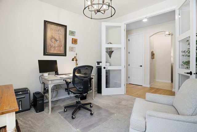 6506 Harvest Way, Chaska, MN 55318