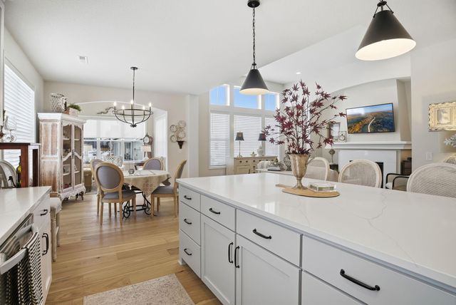 6506 Harvest Way, Chaska, MN 55318