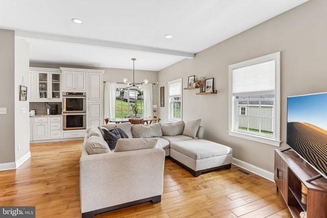 139 S ELMWOOD AVE, Langhorne, PA 19047