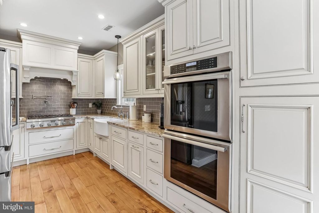 139 S ELMWOOD AVE, LANGHORNE, PA 19047 — photo 2