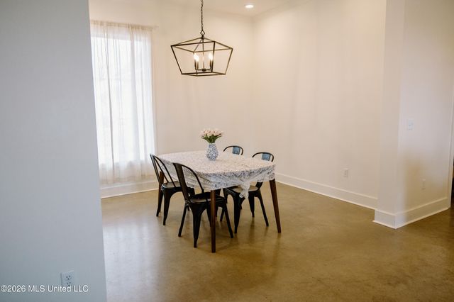 209 Ashbury Cove, Canton, MS 39046