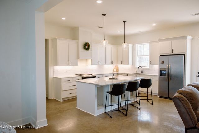 209 Ashbury Cove, Canton, MS 39046