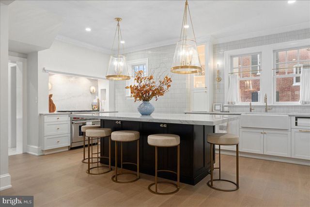 100 W BRIDGE ST, New Hope, PA 18938