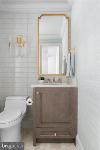 100 W BRIDGE ST, New Hope, PA 18938