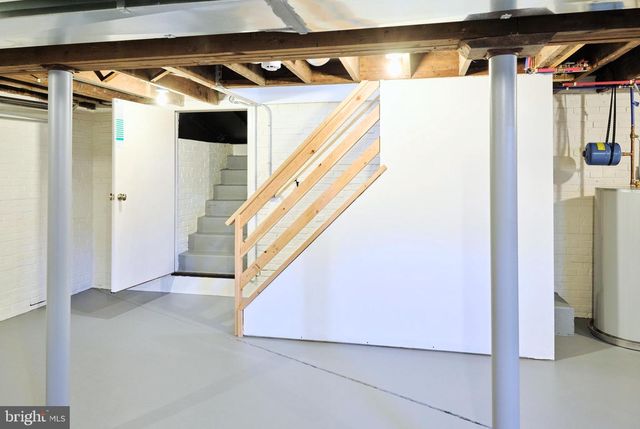 100 W BRIDGE ST, New Hope, PA 18938