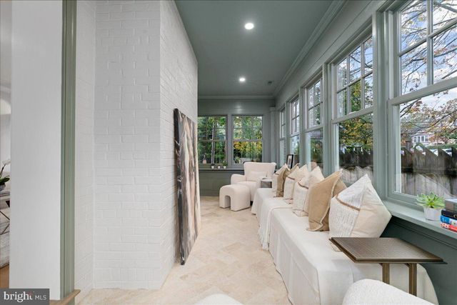 100 W BRIDGE ST, New Hope, PA 18938