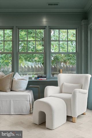 100 W BRIDGE ST, New Hope, PA 18938