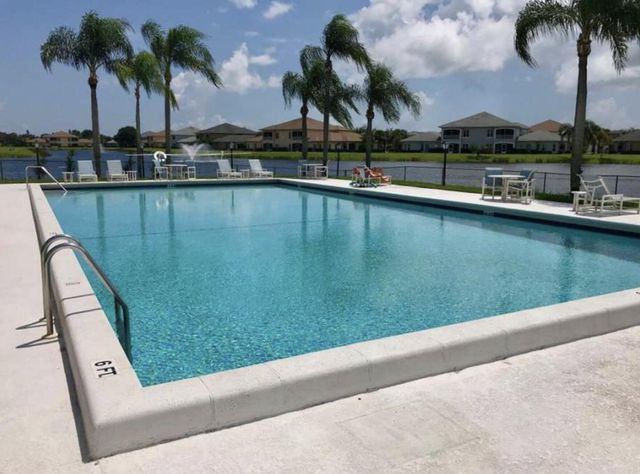 1743 W Royal Tern Lane 3, Fort Pierce, FL 34982