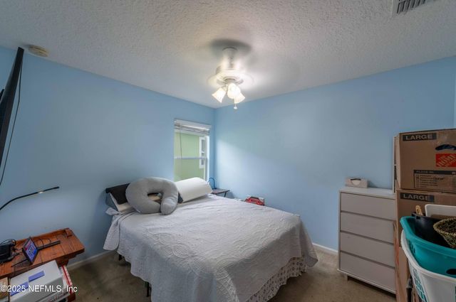 4667 PINE LAKE Drive, Middleburg, FL 32068