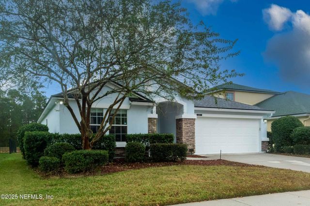 4667 PINE LAKE Drive, Middleburg, FL 32068