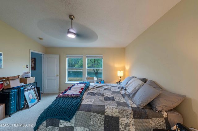 4667 PINE LAKE Drive, Middleburg, FL 32068