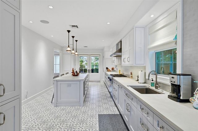 152 CARRICK BEND LANE, Boca Grande, FL 33921