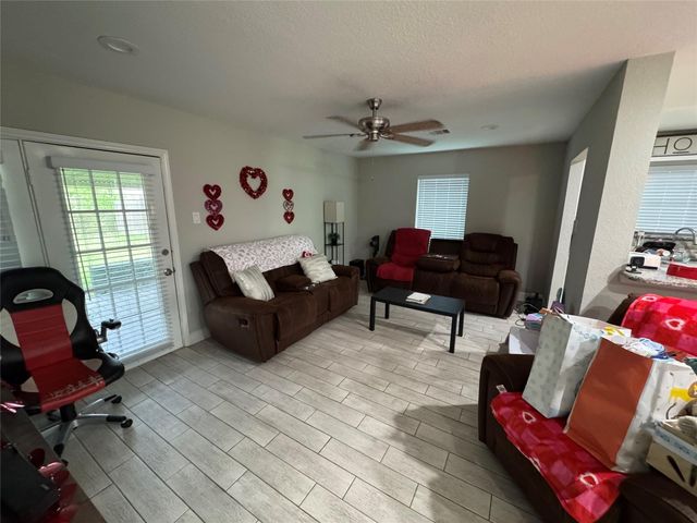 9743 Santa Monica Boulevard, Houston, TX 77089