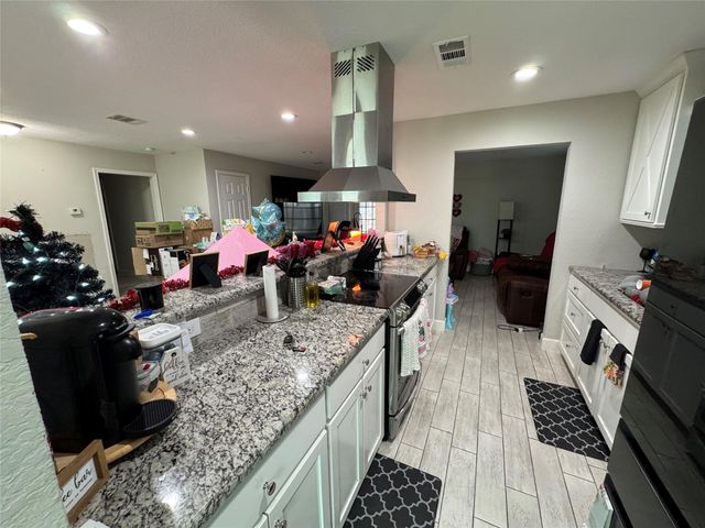 9743 Santa Monica Boulevard, Houston, TX 77089