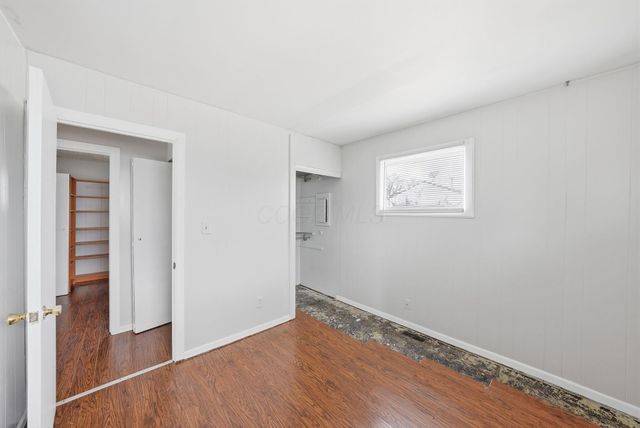 1696 Marsdale Avenue, Columbus, OH 43223