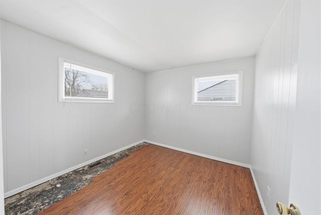 1696 Marsdale Avenue, Columbus, OH 43223