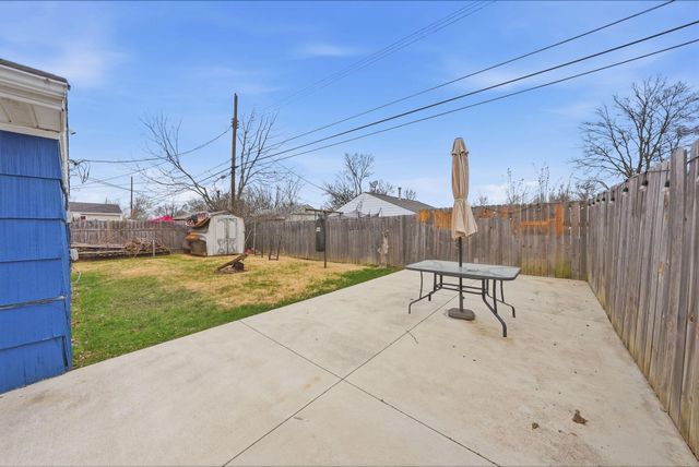 1696 Marsdale Avenue, Columbus, OH 43223