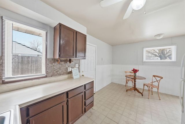 1696 Marsdale Avenue, Columbus, OH 43223