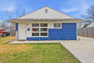 1696 Marsdale Avenue, Columbus, OH 43223