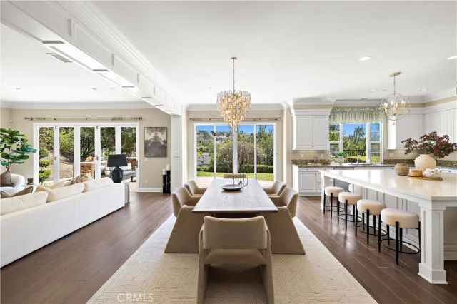 7322 Calle Pera, Carlsbad, CA 92009