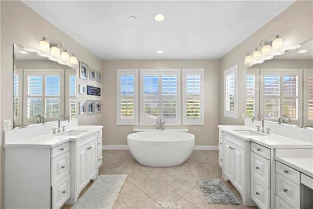 7322 Calle Pera, Carlsbad, CA 92009
