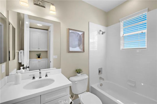 7322 Calle Pera, Carlsbad, CA 92009