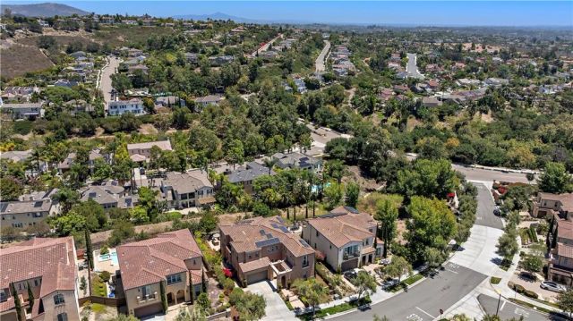7322 Calle Pera, Carlsbad, CA 92009