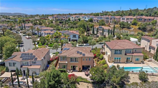 7322 Calle Pera, Carlsbad, CA 92009