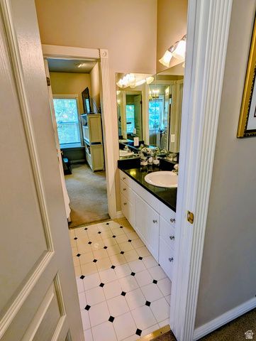 289 W BURTON LN, Kaysville, UT 84037