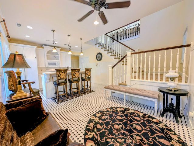 289 W BURTON LN, Kaysville, UT 84037