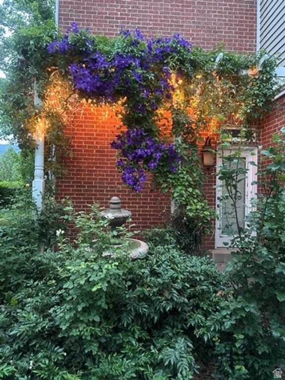 289 W BURTON LN, Kaysville, UT 84037 — photo 5