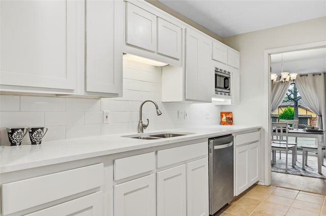 4809 Winesanker Way, Fort Worth, TX 76133