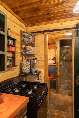 40114 Esterly Lane, Big Bear, CA 92315