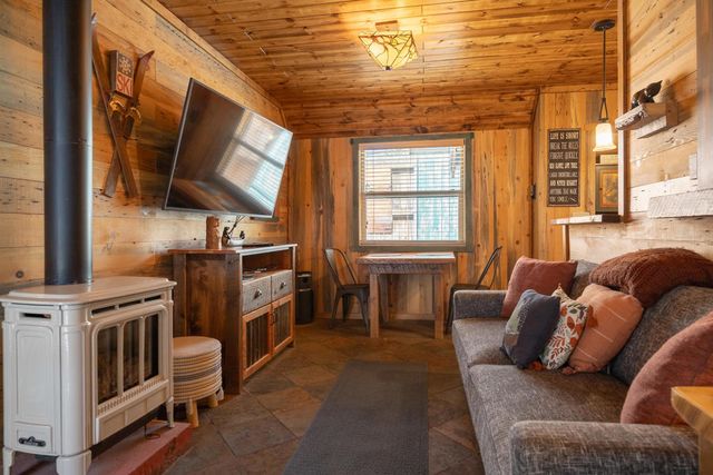 40114 Esterly Lane, Big Bear, CA 92315