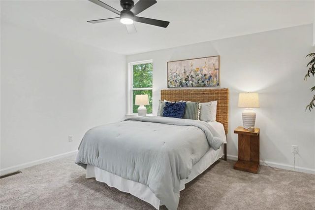 12 Alton CT, Hampton, VA 23669
