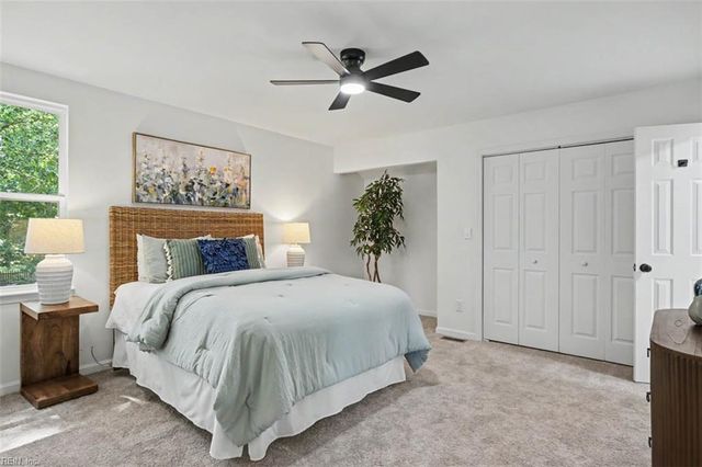 12 Alton CT, Hampton, VA 23669