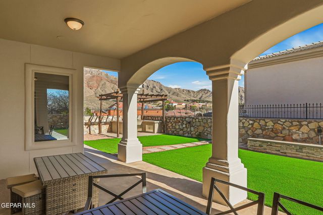 1244 CALLE DEL SUR Drive, El Paso, TX 79912