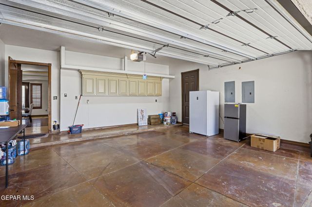 1244 CALLE DEL SUR Drive, El Paso, TX 79912