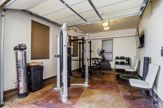 1244 CALLE DEL SUR Drive, El Paso, TX 79912