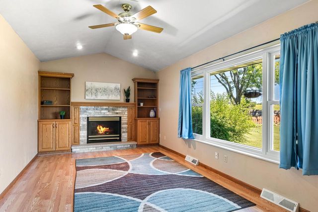 2810 RIVERIDGE LANE, Green Bay, WI 54313
