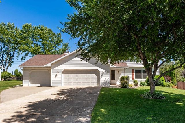 2810 RIVERIDGE LANE, Green Bay, WI 54313