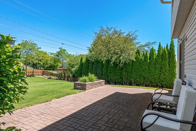 2810 RIVERIDGE LANE, Green Bay, WI 54313