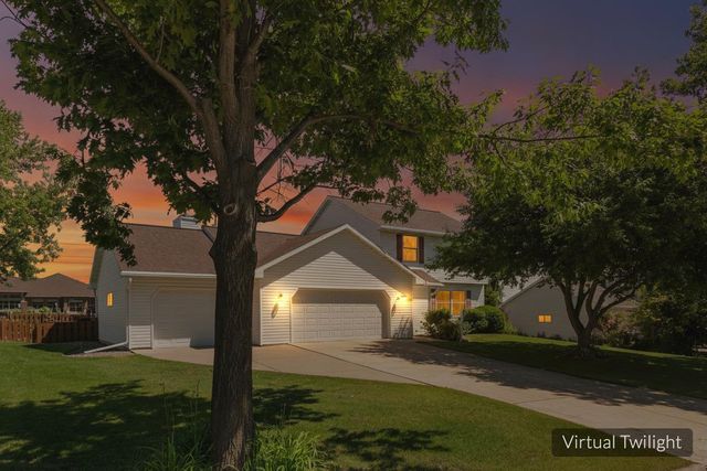 2810 RIVERIDGE LANE, Green Bay, WI 54313