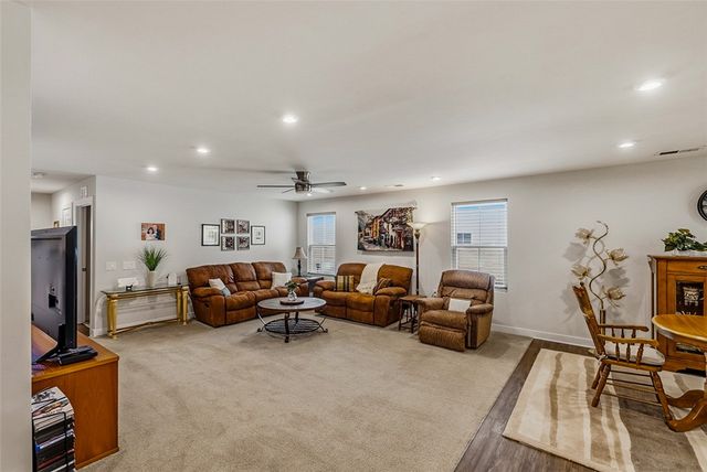 302 Stockland Trail, Fountain Inn, SC 29644