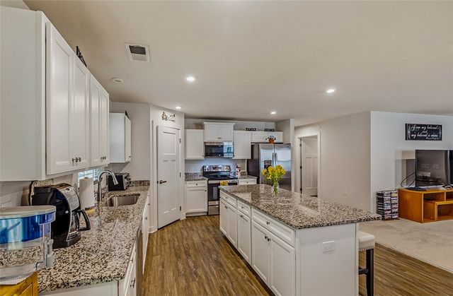 302 Stockland Trail, Fountain Inn, SC 29644