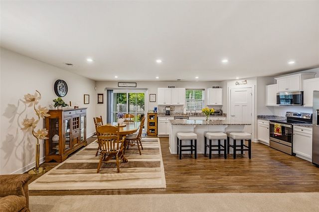 302 Stockland Trail, Fountain Inn, SC 29644