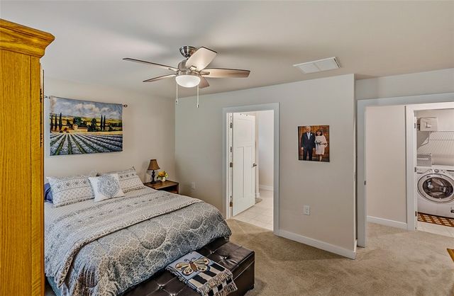 302 Stockland Trail, Fountain Inn, SC 29644