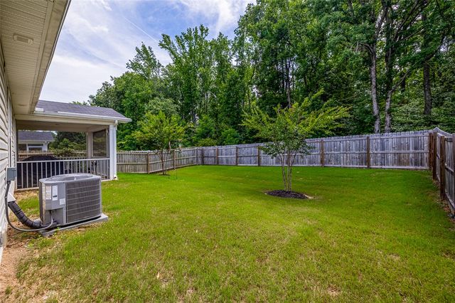 302 Stockland Trail, Fountain Inn, SC 29644