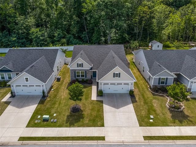 302 Stockland Trail, Fountain Inn, SC 29644